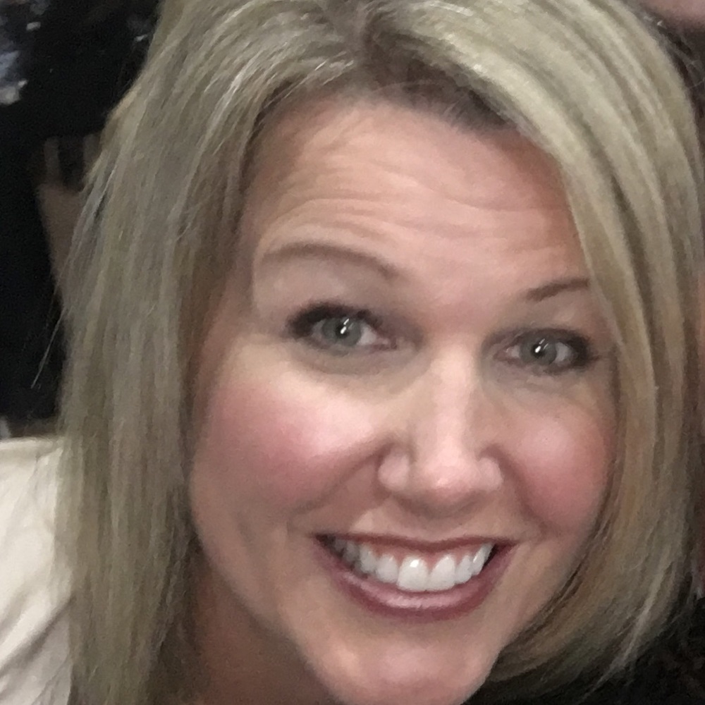 Meet your Posher, Angela